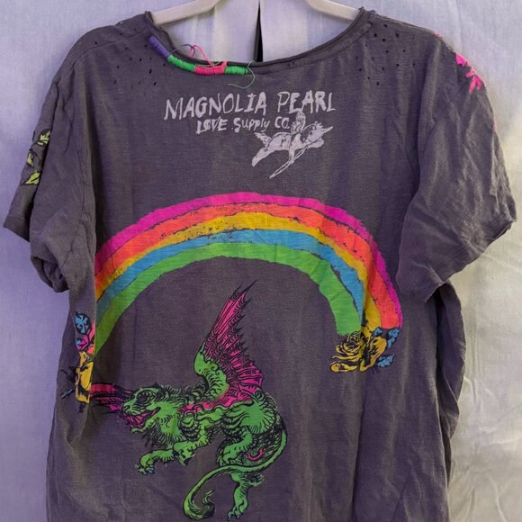 Magnolia Pearl Dragons and Roses T - Picture 8 of 14